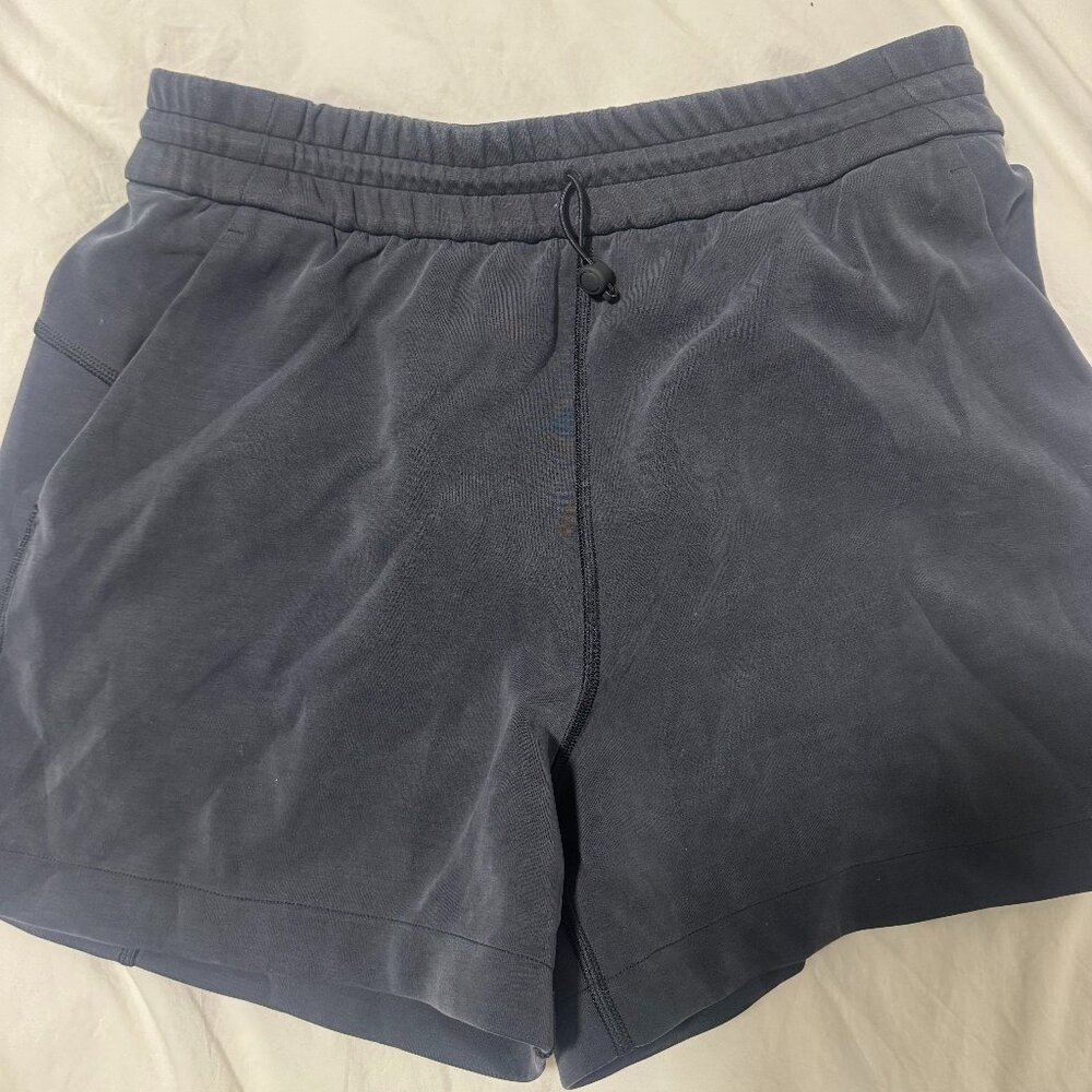 Lululemon Softstreme High-Rise Short 4"
